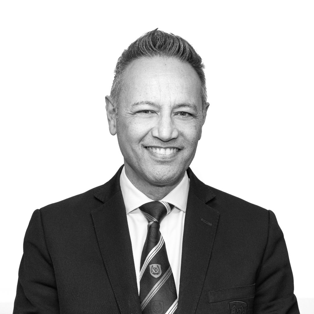 Julien - Van Delden Limousines