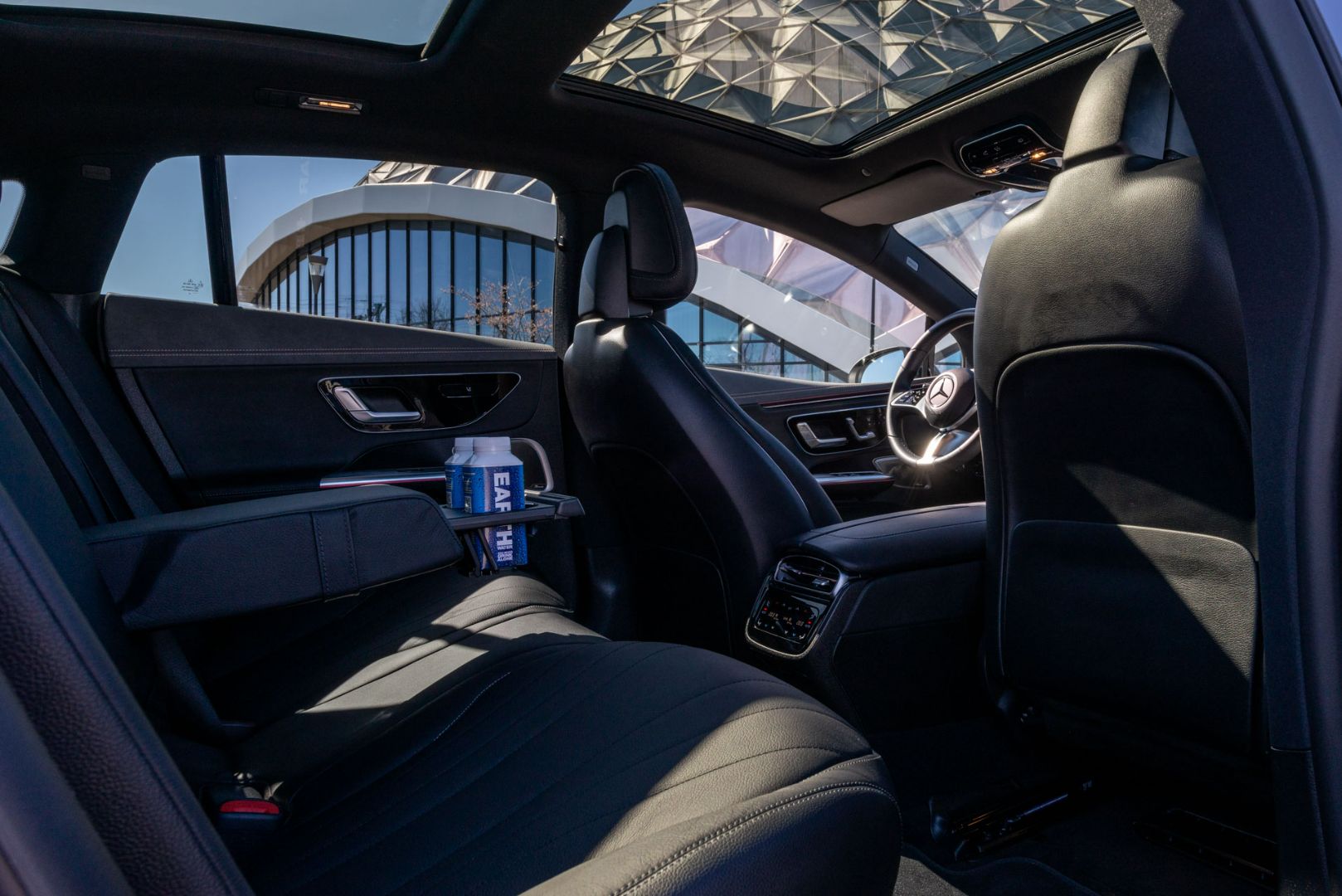 Van_Delden_Limousineservice-MB_EQE-LowRes-6339
